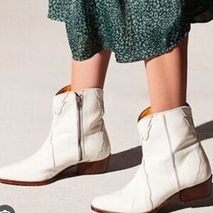 Free People Western Ankle Boots Size 37 Cream Leather Side Zip New Frontier